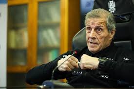 Dentro de todo lo que se llevó la pandemia está la eurocopa, la copa américa y el inicio. Uruguay Tabarez Aseguro Que Ante Hungria Colocara Un Equipo Joven Para Tratar De Ganar