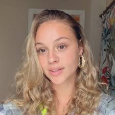 Madison Dery (@madideryy)