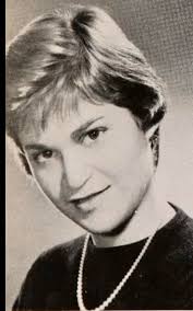 Meryl Bromberg Berlin, class of 1960, died January 1, 2022.