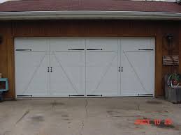 It's meant to ventilate out the side of the garage. 165t 05ra 16 X 7 Courtyard With No Windows Overhead Door Company Of The 7 Rivers Region Inc