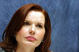 Statistically the 7th most popular last name. Download Latest Hd Wallpapers Of Celebrities Geena Davis Face