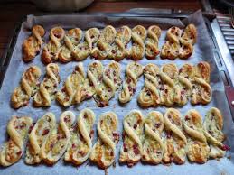 Blatterteig Schinken Kase Stangen Rezepte Fingerfood Blatterteig Schinken Kase