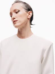 Vic top x Viger Pant_ Clean lines and neutral tones define timeless  pieces—a new standard for your day-to-day looks. As the new season  approaches, embrace elegance and comfort with MARE's essential items. #