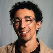 Maxwell Krueger's Instagram, Twitter & Facebook