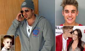 Jeremy Bieber Dumped Justin Bieber As A Baby And Came Back To Land Him In Jail Daily Mail Online His mom's name is patti, and i do know his parents are divorced.