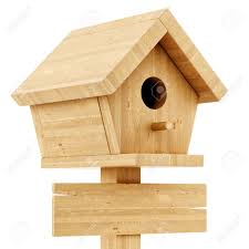 Entre las fotos y el texto traducido he conseguido averiguar, que solo es un un recipiente de cerámica, con forma de sopera o tetera, todavía no lo tengo claro, que sirve como casa de pájaros. Rinde De Una Casa Para Pajaros Con Un Cartel De Madera Aislado En Blanco Fotos Retratos Imagenes Y Fotografia De Archivo Libres De Derecho Image 17486340