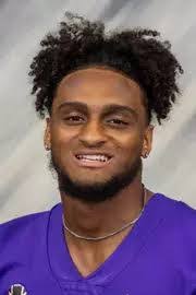 Eli Hull's Instagram, Twitter & Facebook