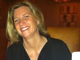 Amy Elliott Email & Phone Number