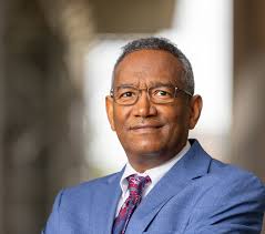 Amir Ibrahim's Instagram, Twitter & Facebook