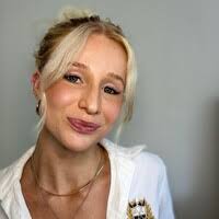 60+ "Amber Dale" profiles