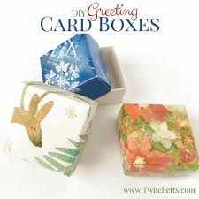 Now line up the ruler along one of the long edges, mark the card 3/4 from each corner, and then make another mark 3/4 in from there. Zrlh Unuz0ksvm