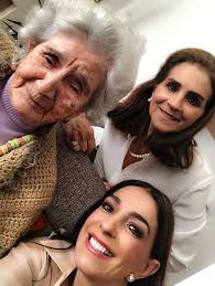 GLAMOROUS ENCOUNTER: KIKA ROCHA