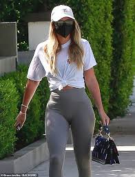 Yoga flow & meditation — coreen murphy. Sofia Richie Shows Off Her Curves In A Tied Up White T Shirt As She Arrives For A Pilates Class California News Times
