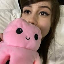 To meio gótica mas eu amei meu cabelo nessa foto 🌑