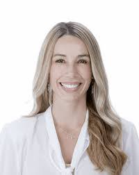 Amy Milford's Instagram, Twitter & Facebook