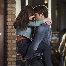 Joey was presumably born in 1968 as he talks about being 13 in 1981. Joey King Says She Couldn T Date Another Actor After Breakup With Kissing Booth Co Star Jacob Elordi