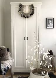 Alles, was nostalgie, romantik und weiblichkeit ausstrahlt, darf auch hier wieder zum einsatz kommen. Shabby Chic Wohnzimmer Einrichten Und Dekorieren