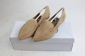 For your convenience, we accept returns for online orders at steve madden stores (only stores in the usa excluding colorado, utah and savannah, ga locations). Steve Madden Feather Camel Suede Shoes Property Room