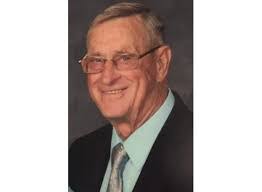 Bruce Ousley's Instagram, Twitter & Facebook