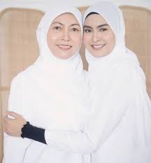 Entri kali ini momi nak kongsi kepada anda, sebuah lagu baru dari wany hasrita yang berjudul terlalu memuja. Saya Rasa Macam Tak Ramai Je Yang Nak Kenal Pelik Juga Wany Hasrita Terbuka Tak Tolak Jodoh Justbdallnews
