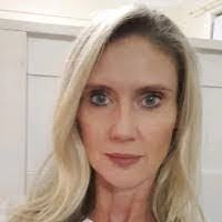 Jacqueline Warnick's Instagram, Twitter & Facebook