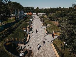 Jun 02, 2021 · петербург и «остров фортов» связал метеор. Kak Vyglyadit Istoricheskij Park Ostrov Fortov V Kronshtadte S Kachelyami Na Beregu Zaliva Prudom I Fudtrakami Posetiteli Sravnivayut Ego S Novoj Gollandiej Bumaga