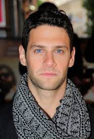 You Have To Be Kidding Me With Those Eyes Justin Bartha Celebrities Male How To Look Better