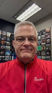 Ken Runkle's Instagram, Twitter & Facebook