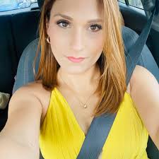 Laura Ron Curiel