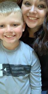 Meet the Raines! Drop a family pic of your squad 👇🏻😍