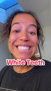 is it rude to me to say this would make a good #holidaygift lol??! give the  gift of #whiteteeth 😎 #snow #tiktokshopcreatorpicks #toothtaste @Snow  Teeth Whitening