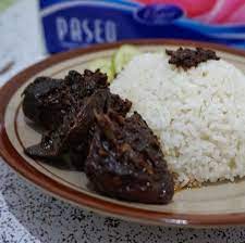 Berawal usaha makananannya yang bermula darii usaha gerobakan dorongnya, nasi bebek mak isa kini maju pesat dan memiliki penggemar setianya. Bebek Madura Legendaris Review Dony Jevindo Doniculinary Di Restoran Nasi Bebek Mak Isa Cipinang
