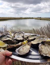 Les Huitres Du Medoc Huitres Marennes Oleron Poissonnerie