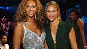 Amaya forch barry is a chilean pop actress and singer best known for her appearances on chilean tv shows. Beyonce Le Enseno A Shakira Que Hacer Para Verse Mas Alta En Las Fotos