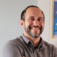 Excited to have powered up our first bank of hyper-fast electric vehicle  charging stations. Six DCFC chargers are now available at Fifth Third  Bank's eTown branch location in Jacksonville, Florida…