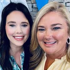 Tosha Bryant's Instagram, Twitter & Facebook