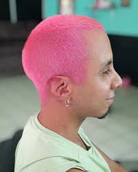 Abril Cortés beauty salon...