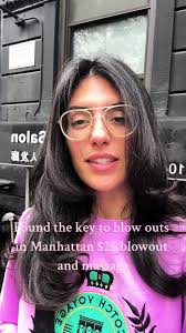 LEE REN HAIR SALON $25 BLOW OUT, SCALP MASSAGE AND NECK MASSAGE GIRLIES.  RUN. DONT WALK. #nychairsalon #hairsalonnyc