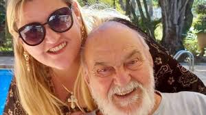 Morre Julia Martins, filha do ator Lima Duarte, aos 49 anos