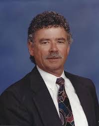 Malcolm Rowe's Instagram, Twitter & Facebook