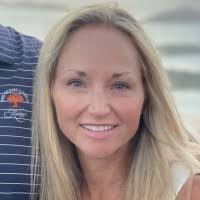 Ashleigh Steadman's Instagram, Twitter & Facebook