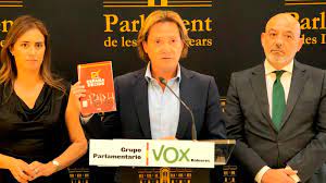 Jorge Campos lanza un mensaje tras el éxito del Viva 22: «estamos más  fuertes y más vivos que nunca. Sin VOX no habrá cambio de Gobierno en  Baleares» - VOX