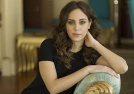 Can bonomo ile evlenen öykü karayel hakkında tüm merak edilenleri sizler için yanıtladık. Oyku Karayel I Taniyalim Kimdir Kac Yasindadir Ve Hangi Dizilerde Rol Almistir