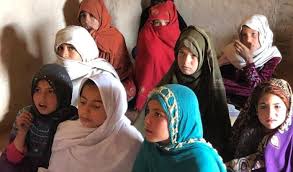 Two women judges working for the afghan supreme court have been shot dead. Diario Afghano Le Donne Di Rawa E I Piccoli Miracoli Di Resistenza Globalist