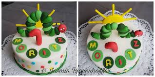 Maybe you would like to learn more about one of these? Jasmins Tortentraume Geburtstagstorte Raupe Nimmersatt Torte Biskuit Mit Vanillecreme Und Heidelbeeren Facebook