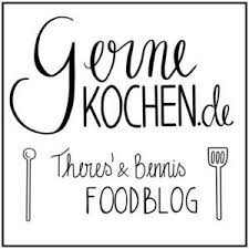 Gastbeitrag Von Gernekochen Crostini Mit Blutwurst Apfel Und Schmorzwiebeln Rezept Schneller Nudelauflauf Rigatoni Blutwurst
