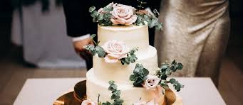 Sugar blooms and greenery make your cake look more refined and more formal, white fresh blooms, especially with greenery, make it fresher and brighter. 15 Wedding Cake Ideas That Ll Wow Your Guests Wedding Forward
