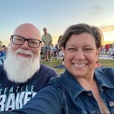 Destination wedding flower donation ideas in Tacoma area