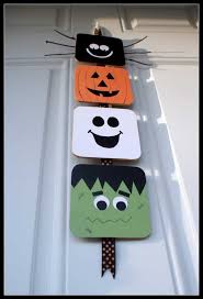 These clever crafts will do the trick. 26 Diy Halloween Decorations