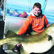 Stockfisch fisch zubereiten dorsch seelachs nationalgericht kabeljau forelle backofen fische. 160 Cm 47 Kg Michael Eisele Fangt Weltrekord Dorsch Heiligenhafen